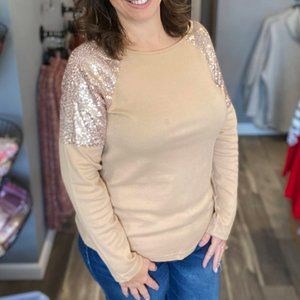 Plus Sequin shoulder long sleeve top NWT Size 2X